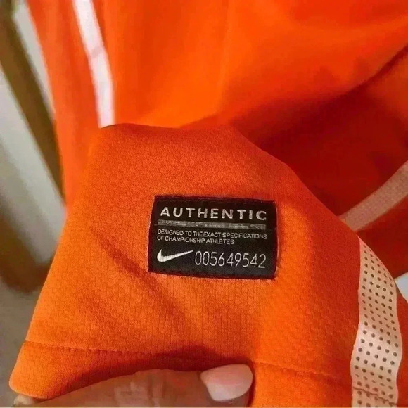 Netherlands Authentic Soccer Club Jersey Nike Drifit Men Small Orange Sports - Picture 3 of 9